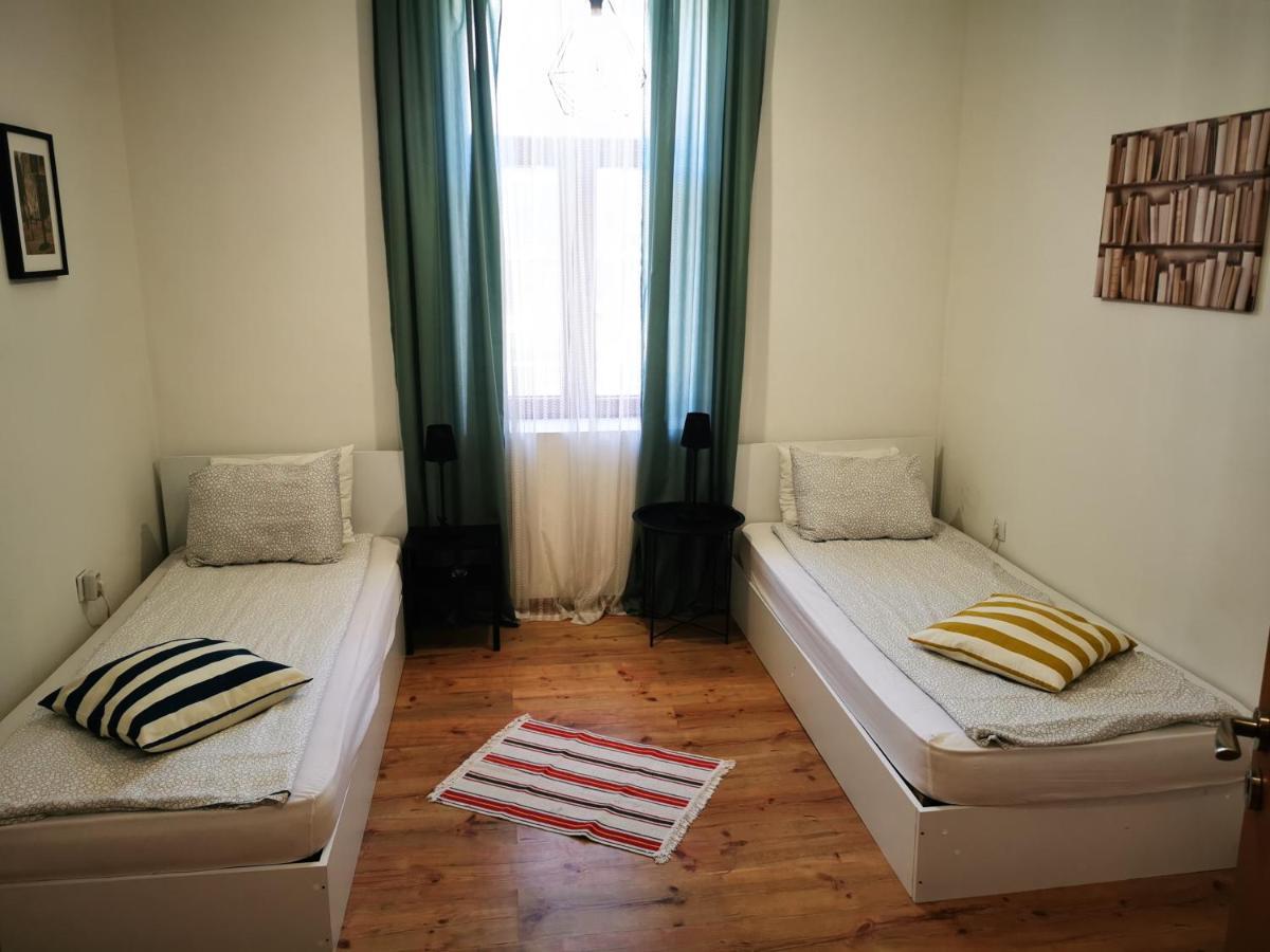 Radomir Downtown Apartments ภายนอก รูปภาพ